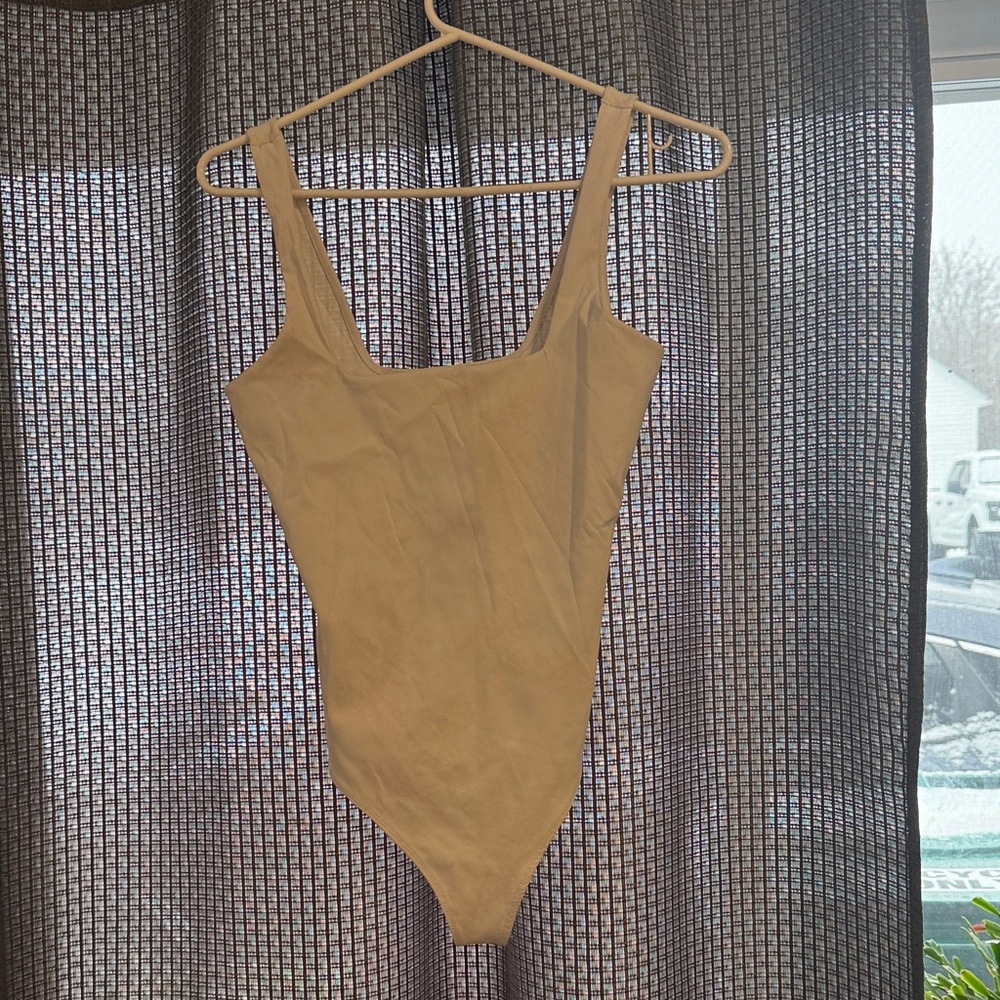 Good American Cream Bodysuit